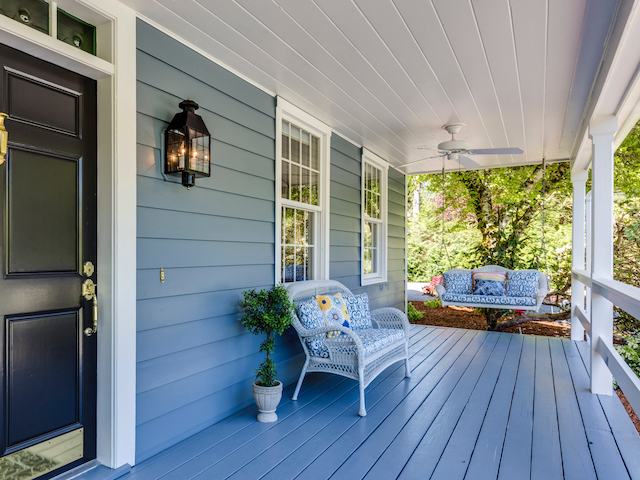 Consider A Front Porch Makeover When Renovating Your Home | ACE ...